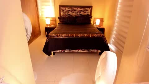 Snapshot of anabel_25 chatting on 27, 10, 2025 Anabel online show from 27, 10, 2025