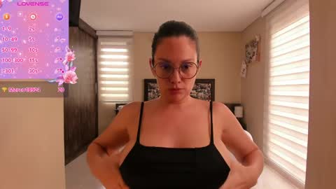 Snapshot of anabel_25 chatting on 30, 5, 2026 Anabel online show from 30, 5, 2026