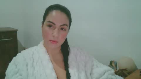 Snapshot of anabelenogueira1 chatting on 12, 4, 2026 anabelenogueira1 online show from 12, 4, 2026