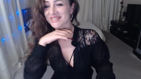 Snapshot of anabelsweet chatting on 6, 10, 2025 Milana online show from 6, 10, 2025