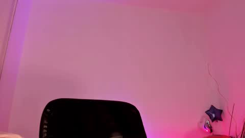 ANABEL WOLF  online show from 18, 2, 2025