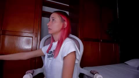 Snapshot of anahi__18 chatting on 10, 1, 2026 Anahi online show from 10, 1, 2026