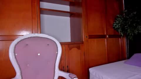 Snapshot of anahi__18 chatting on 6, 2, 2026 Anahi online show from 6, 2, 2026