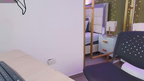 Anahi  online show from 9, 10, 2025