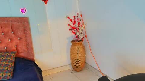 Anahi online show from 18, 2, 2025