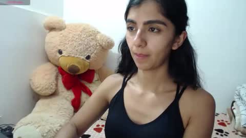 Snapshot of anahibrowns95 chatting on 11, 2, 2026 Anahi Browns online show from 11, 2, 2026