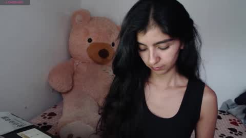 Snapshot of anahibrowns95 chatting on 19, 2, 2026 Anahi Browns online show from 19, 2, 2026