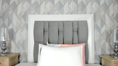 Snapshot of anais_cooper chatting on 18, 11, 2025 online show from 18, 11, 2025