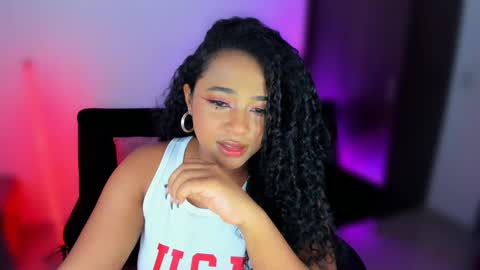 Snapshot of anakiss1 chatting on 4, 1, 2025 help me to get 100 thumps up online show from 4, 1, 2025