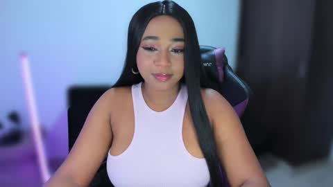 Snapshot of anakiss1 chatting on 15, 1, 2025 help me to get 100 thumps up online show from 15, 1, 2025