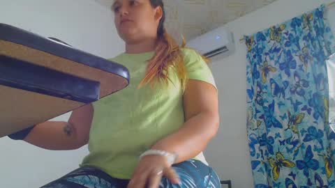 Snapshot of analdeepalejandra18 chatting on 13, 1, 2025 analdee online show from 13, 1, 2025
