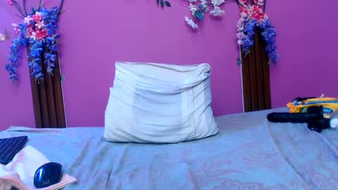 Snapshot of analdeepalejandra18 chatting on 10, 9, 2025 analdee online show from 10, 9, 2025