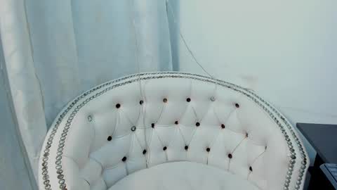 Snapshot of analia18_ chatting on 6, 3, 2025 analia18  online show from 6, 3, 2025