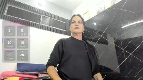 Snapshot of analia_smith chatting on 6, 1, 2026 Analia smith online show from 6, 1, 2026