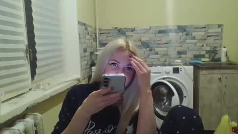 analqueen2024 online show from 8, 1, 2025