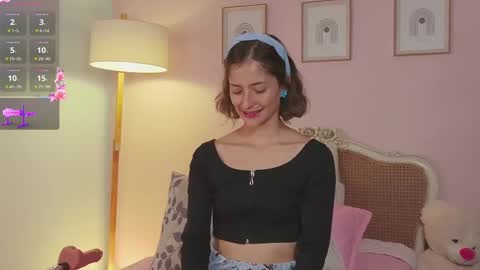 Ana Mara Botero online show from 2, 3, 2025