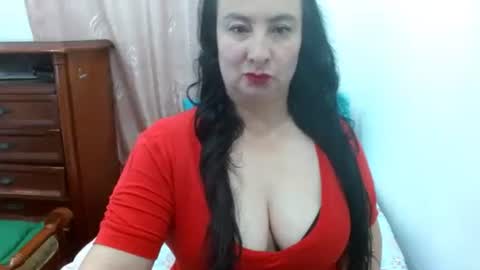 Snapshot of anamaria288 chatting on 1, 7, 2026 anamaria288 online show from 1, 7, 2026