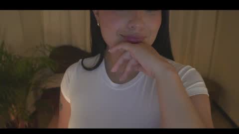 Snapshot of anamarieh chatting on 27, 5, 2026 Ann online show from 27, 5, 2026