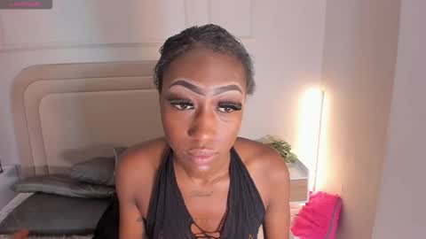 anamonroee online show from 5, 11, 2025