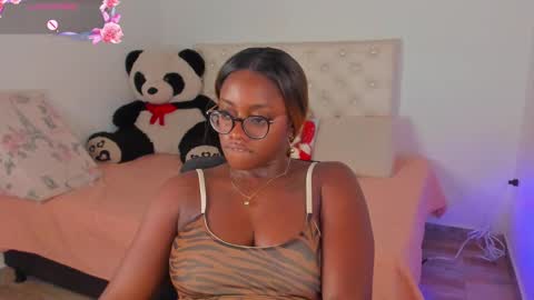 A N A  my connection hours are from 600 pm to 12 pm Colombian time online show from 11, 1, 2025