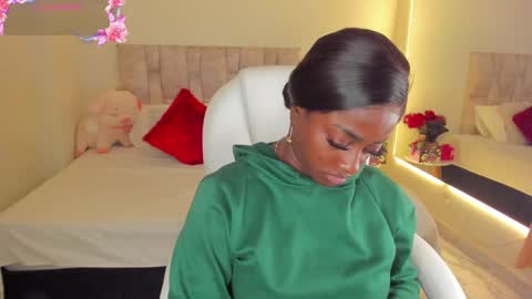 A N A  my connection hours are from 600 pm to 12 pm Colombian time online show from 15, 1, 2026