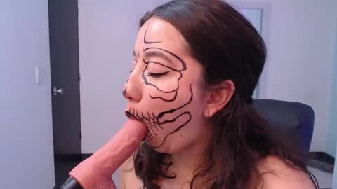 annya online show from 10, 10, 2025