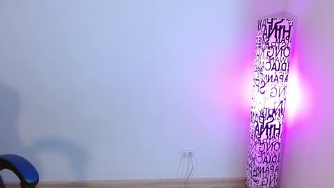 Snapshot of anarosse__ chatting on 19, 11, 2025 ana 3 online show from 19, 11, 2025