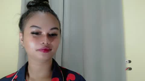 Snapshot of anaruru_ chatting on 22, 1, 2025 ANA online show from 22, 1, 2025