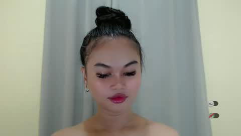 Snapshot of anaruru_ chatting on 27, 1, 2025 ANA online show from 27, 1, 2025