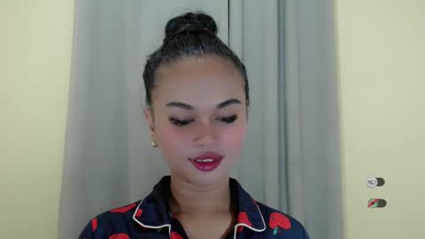 Snapshot of anaruru_ chatting on 17, 2, 2025 ANA online show from 17, 2, 2025