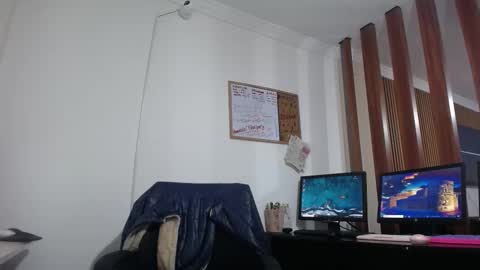 Jennyfer.... but u can say me Anastasia online show from 11, 10, 2025