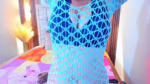 Snapshot of anastasiataylor_ chatting on 4, 3, 2025 Ana 3 online show from 4, 3, 2025