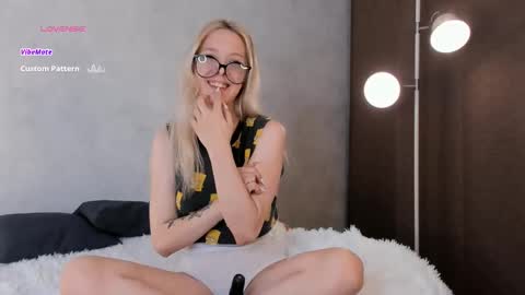 andneveragain online show from 4, 12, 2024
