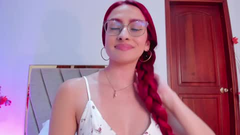 Andra Cyrus online show from 11, 1, 2025