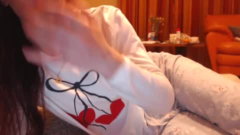 Snapshot of andrasweetie chatting on 14, 6, 2026 Andra online show from 14, 6, 2026