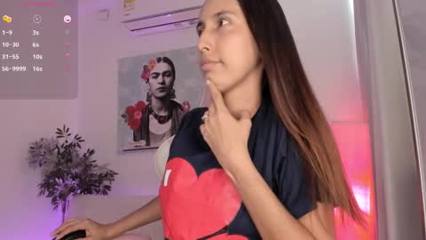 A l e online show from 23, 12, 2024