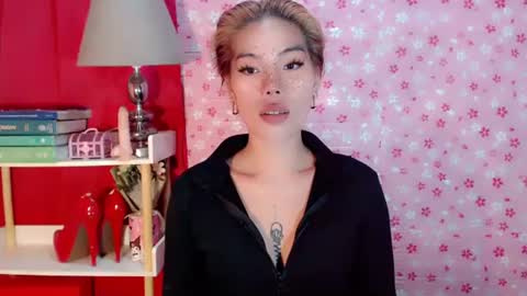 andrea06121998 online show from 24, 10, 2025