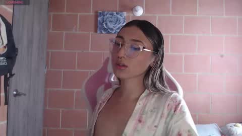 Andrea  online show from 15, 2, 2026