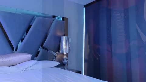    online show from 22, 12, 2024