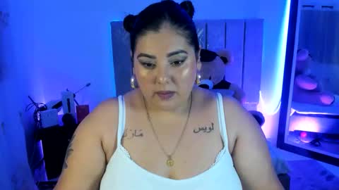 andreaakinky online show from 9, 11, 2025