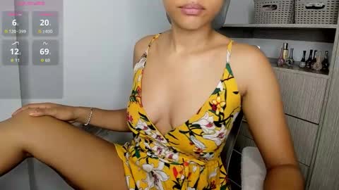 Snapshot of andrearboleda chatting on 17, 11, 2025 Andrea online show from 17, 11, 2025