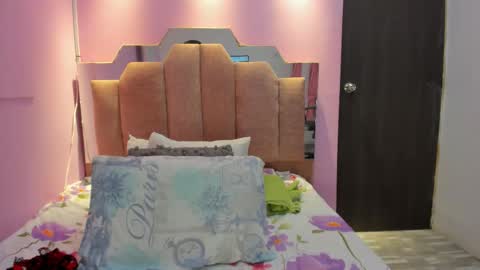 A n d r  e a S w e e t  online show from 25, 2, 2026