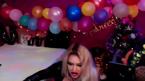 andreeajj online show from 1, 1, 2025