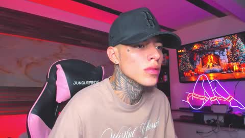 Snapshot of andrees_s chatting on 7, 11, 2025 andrees_s online show from 7, 11, 2025