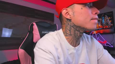 Snapshot of andrees_s chatting on 24, 11, 2025 andrees_s online show from 24, 11, 2025