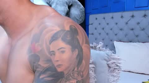 insta andres clark  online show from 11, 9, 2025