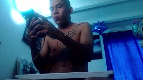 Snapshot of andres_cond chatting on 13, 10, 2025 Andrs o online show from 13, 10, 2025