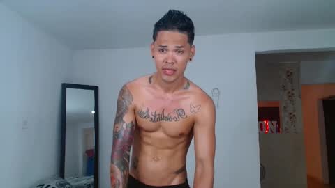 andres_santos777 online show from 20, 4, 2026