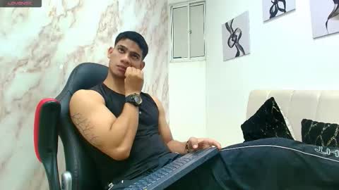 andres_stud online show from 21, 12, 2025
