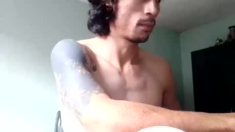 Snapshot of andresdelews chatting on 3, 1, 2025 Delews online show from 3, 1, 2025